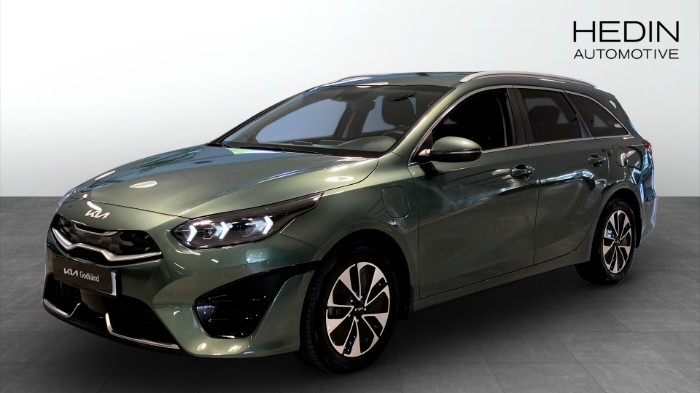 CEED SW PHEV ACTION