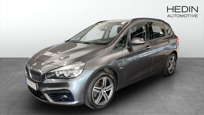 Active Tourer Steptronic Sport line / Dragkrok