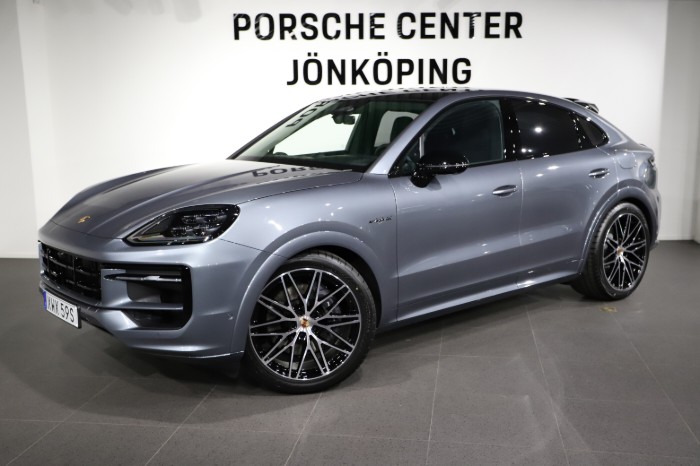 E-Hybrid Coupé Black Edition