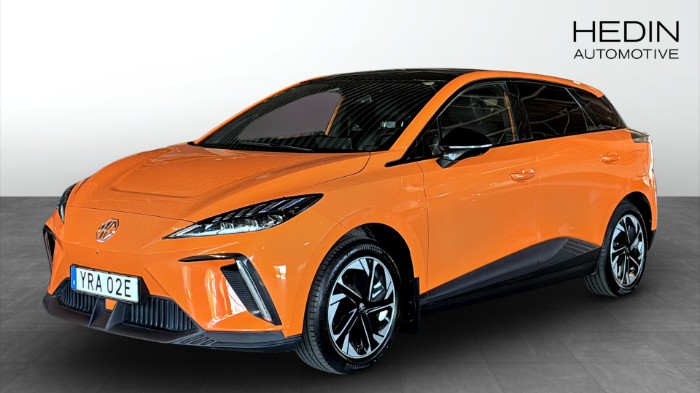 LUXURY 64 KWH