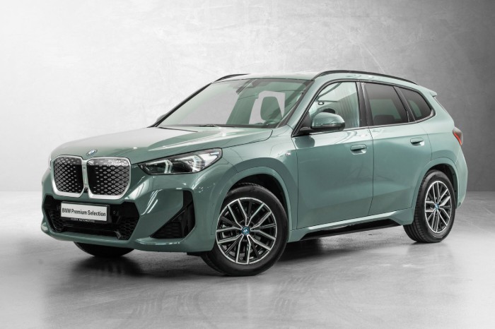 xDrive30 Fully Charged Premium E. (K)