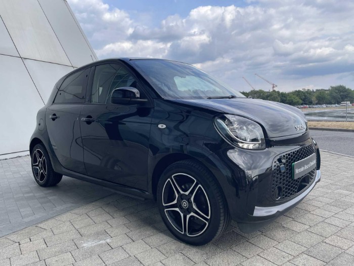 17.6kWh Premium Hatchback 5dr Electric Auto (22kW Charger) (82 ps)