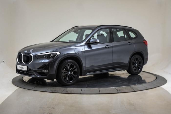 xDrive25e