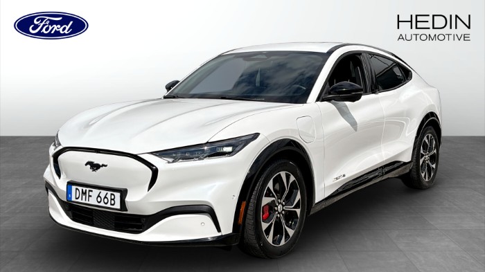 MUSTANG MACH-E AWD, STD RANGE (70 KWH) 269 HK - TEKNIKPAKET