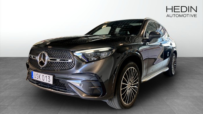 GLC 300 E 4MATIC // AMG // PANORAMA // DRAG