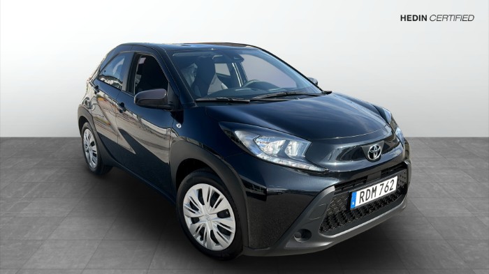 TOYOTA AYGO X / Nyservad