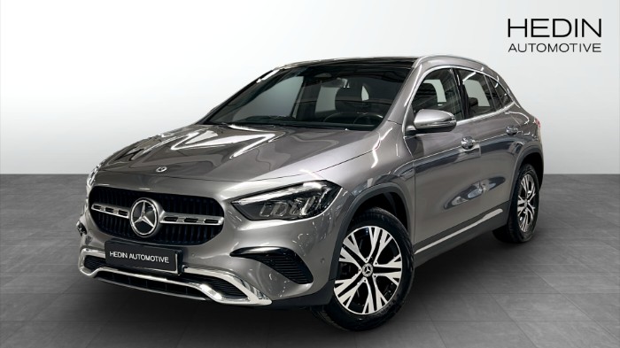 GLA 250 E Panorama Dragkrok Keyless Go