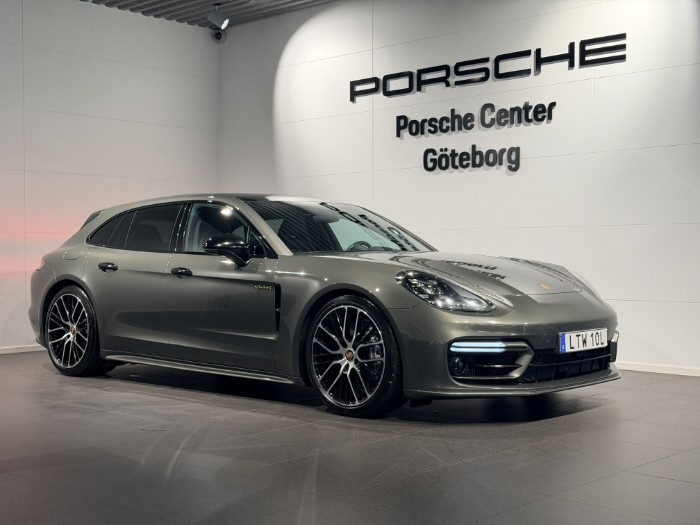 4 E-Hybrid Sport Turismo Platinum Edition Leasbar/VAT