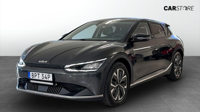 77.4 kWh 228Hk / Backkamera / Blis / Dragkrok