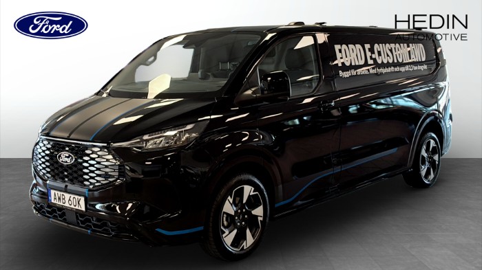 E-CUSTOM V710 26.50 SPORT SKÅP 340L 218 A AWD
