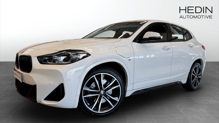 xDrive25e M-Sport Farthållare Backkamera Rattvärme