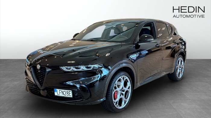 TONALE VELOCE PHEV 280 HK Q4 Helläder/Harman-K/Navi