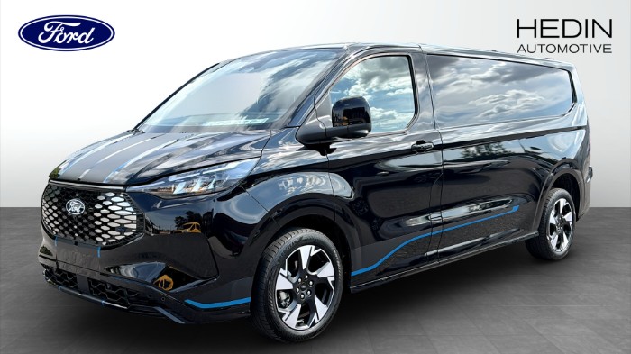 E-CUSTOM 26.50 SPORT SKÅP 340L (L2) 286HK AWD