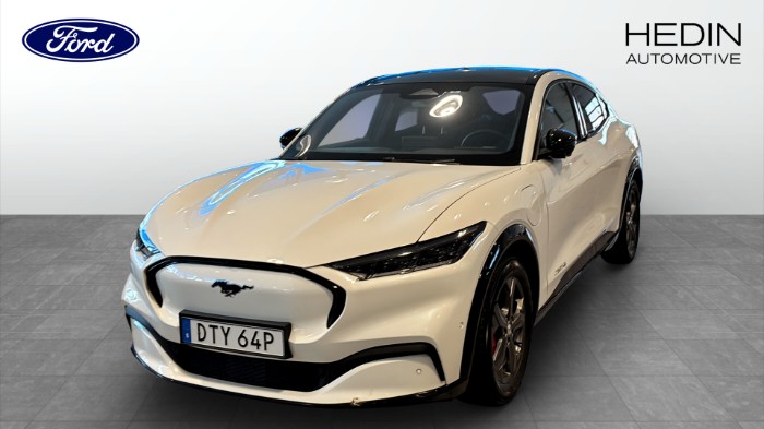 MACH-E AWD ST-RANGE AUT