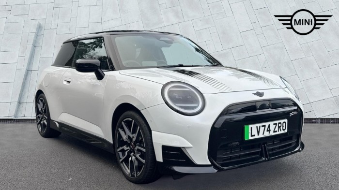 Cooper SE