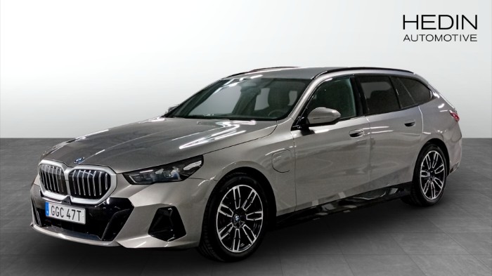 xDrive Touring M Sport / H&K / Drag / Rattvärme