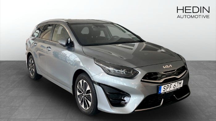 CEED SW PHEV ACTION