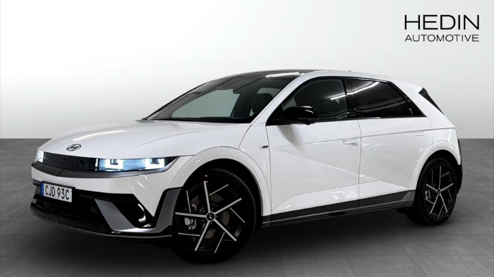 N Line - 84 kWh - AWD (Fyrhjulsdrift) Tech-paket Panoramatak