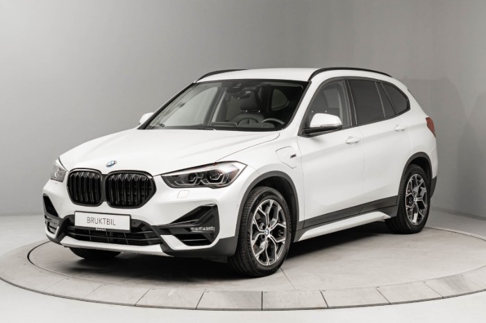 xDrive25e
