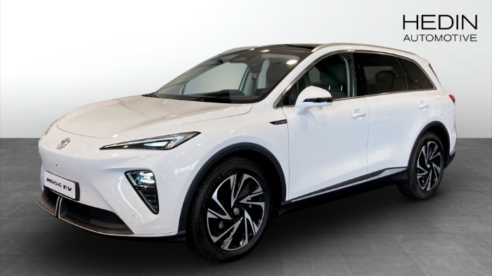 LUXURY AWD