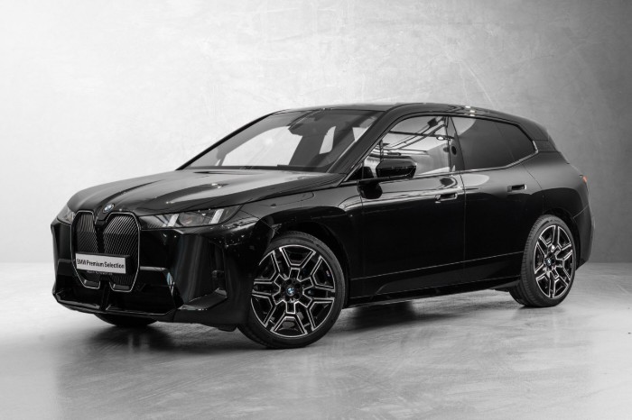 xDrive60 Fully Charged M Sport (K)