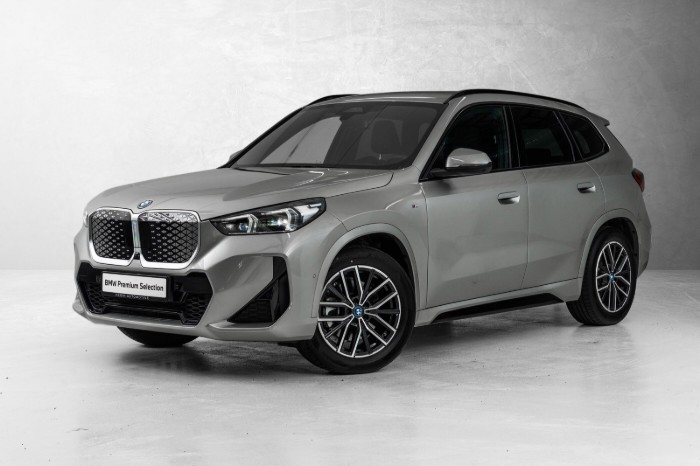 xDrive30 Fully Charged Premium E. (K)