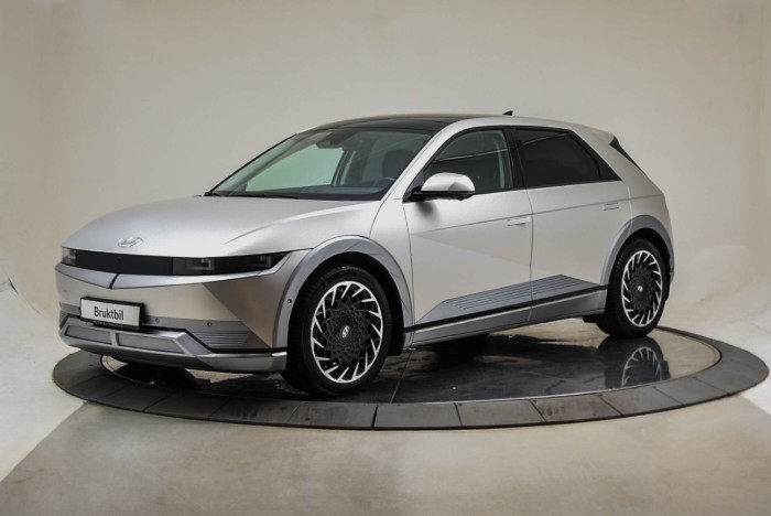 LR AWD Premium