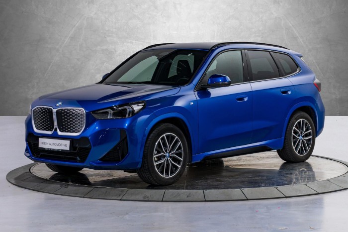 xDrive30 Fully Charged Premium E. (K)