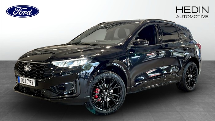 KUGA ST-LINE X Black Edition 243hk | Dragkrok |