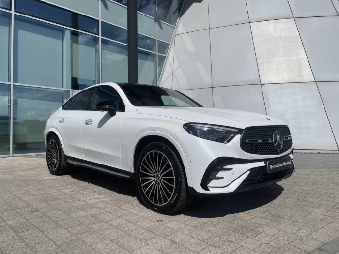 300 4MATIC AMG Line Premium Plus Coupe
