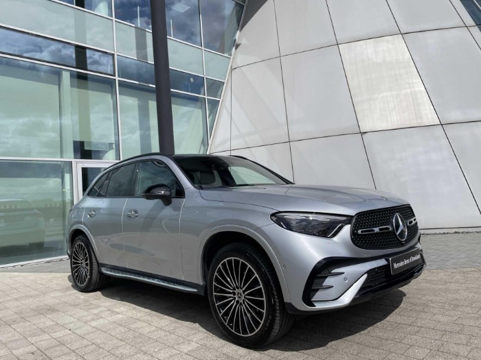 GLC 300 E 4MATIC AMG LINE PREMIUM PLUS