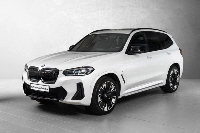 M Sport Fully Charged (K)