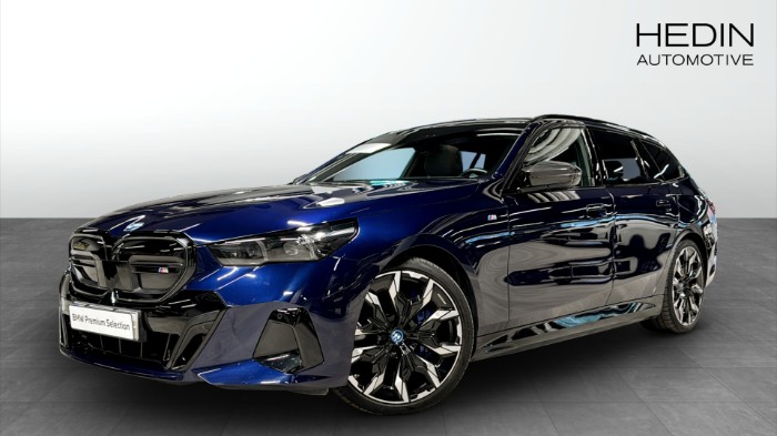 M60 Touring M Sport Pro Bowers/Wilkins Kolfiberpaket SE SPEC*