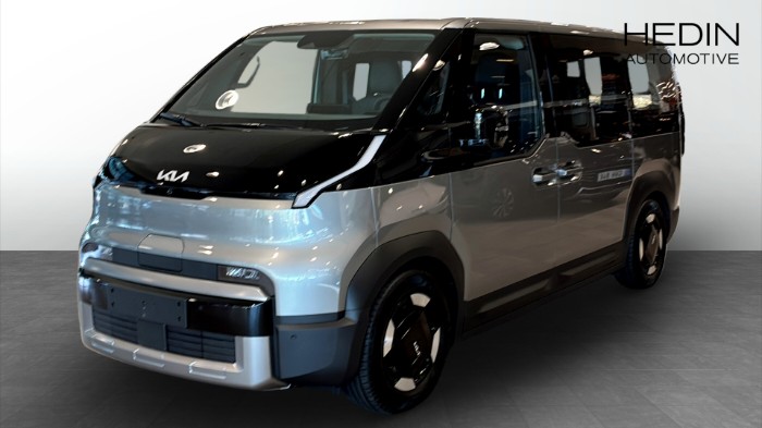 PV5 PASSENGER PLUS PRO 5-SITS LONG RANGE