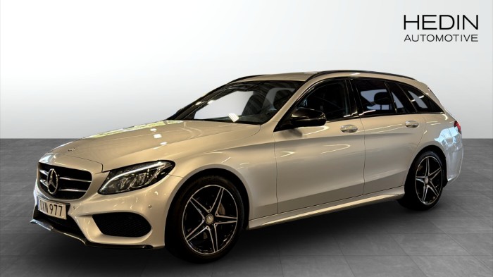 220 T d 7G-Tronic AMG Night Drag Backkamera 1 ägare Navi