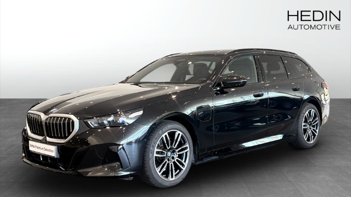 xDrive Touring M-sport, Driving Assistant, Rattvärme, Drag