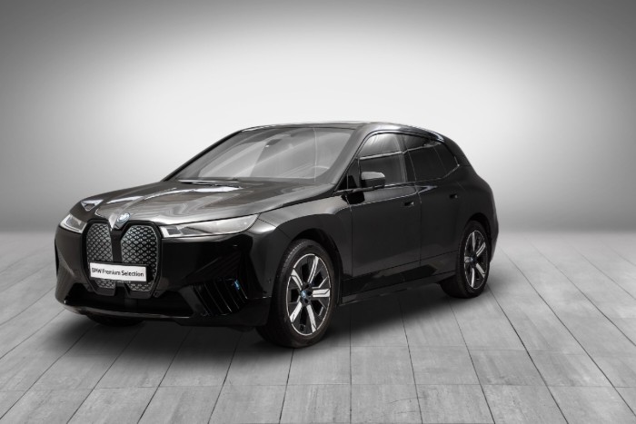 xDrive50 Fully Charged (K)