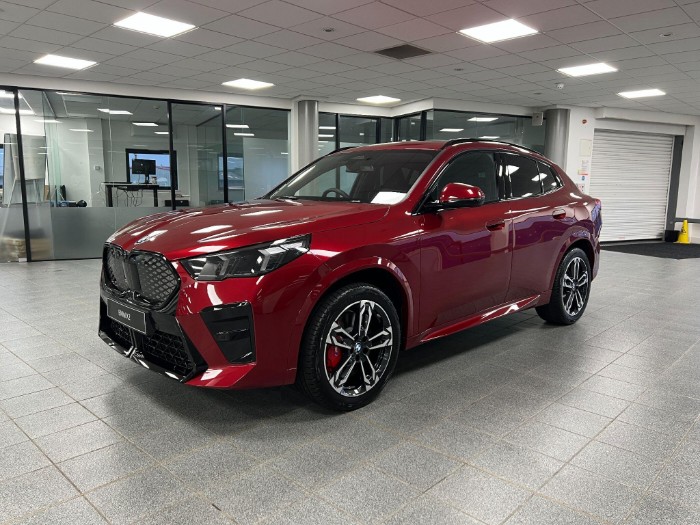 iX2 xDrive30 M Sport