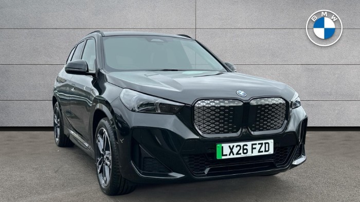 iX1 eDrive20 Shadow Edition