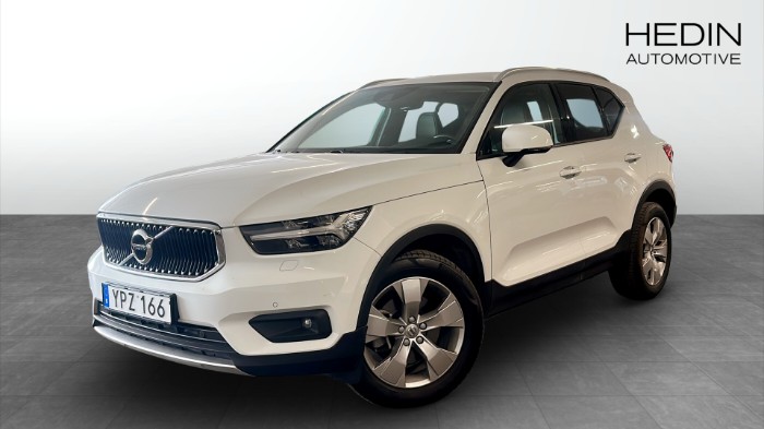 D4 AWD Momentum Värmare Keyless
