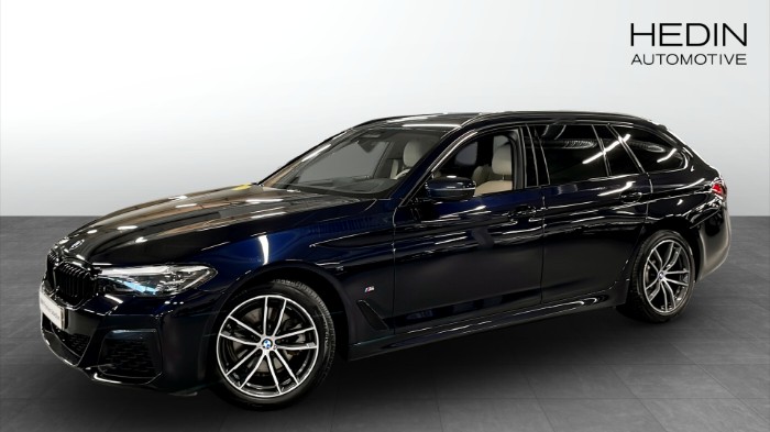 xDrive Touring M-sport Värmare Head-up Adaptiv farth