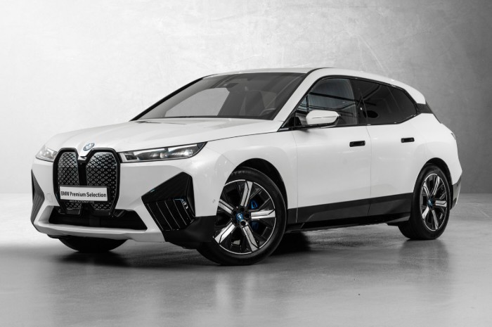 xDrive40