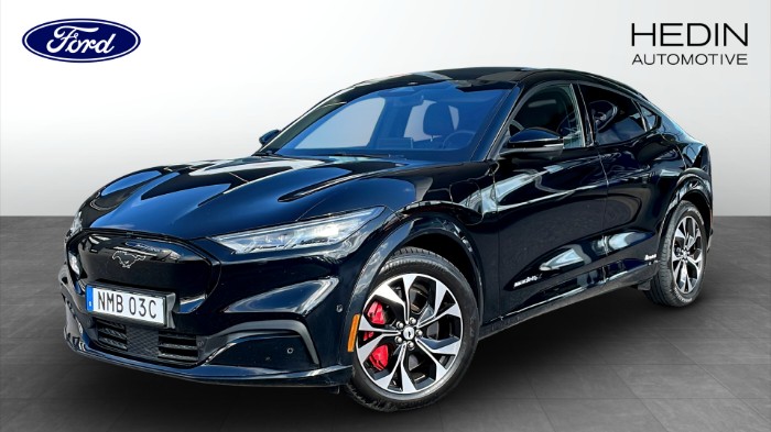AWD Long Range Teknik+ 351hk Laddkort värde 15.000kr ingår