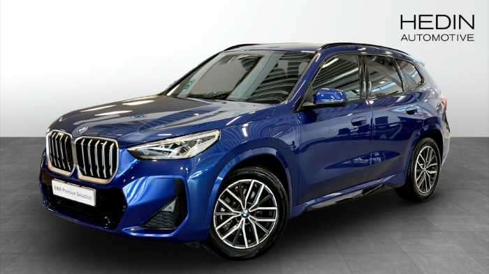 25e xDrive M-Sport Drag Rattvärme Driving Assistant