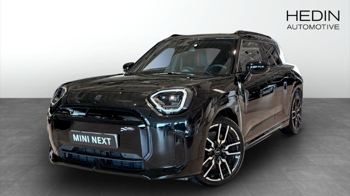 E 184hk JCW Trim / Pano / Backkamera / HuD