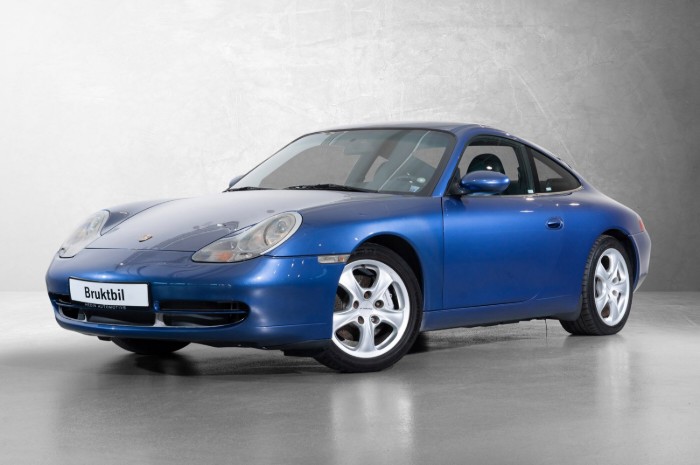 Carrera 4