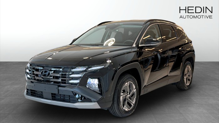 Plug-in hybrid AWD Essential PL från 3995kr/mån