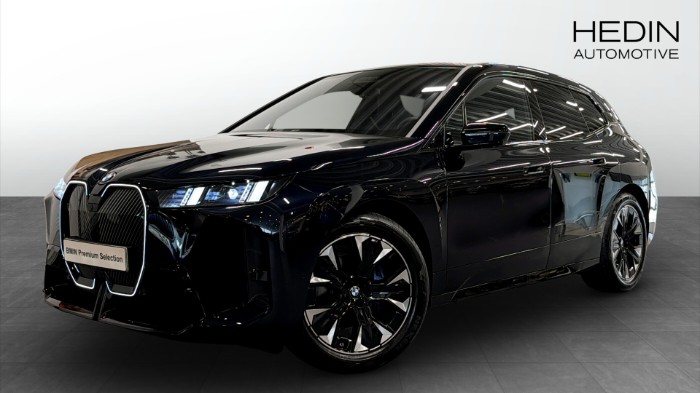 xDrive60 M sport B&W Panosky Soft close Ventilerade