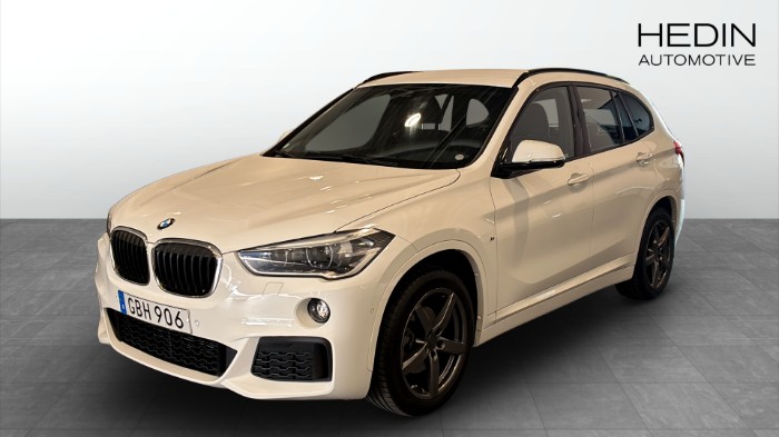 XDRIVE18D / M-Sport / Head up / Drag /