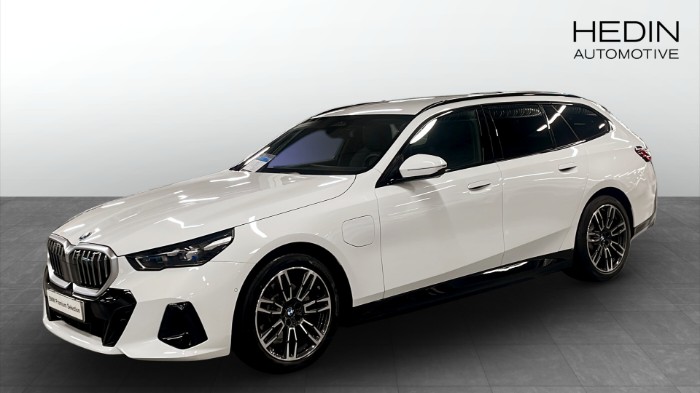 xDrive Touring M-sport Värmare Drag Adativ farth H/K